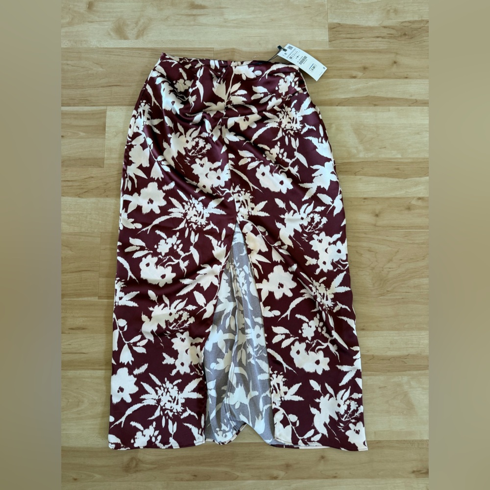 Zara Burgundy and White Floral Skirt